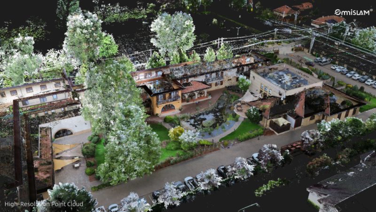 ハンガリー・ブダペストで4,000m2を11分、ミリ級精度を実現